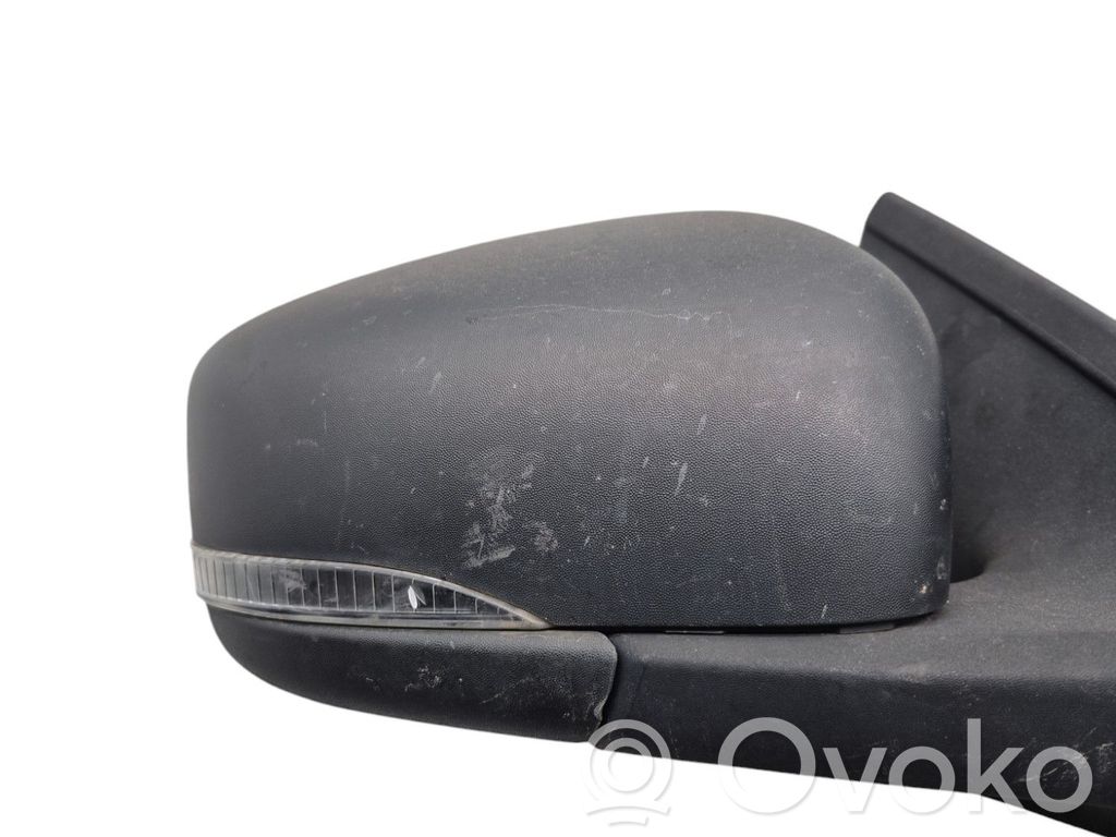 Dacia Spring Espejo lateral manual 