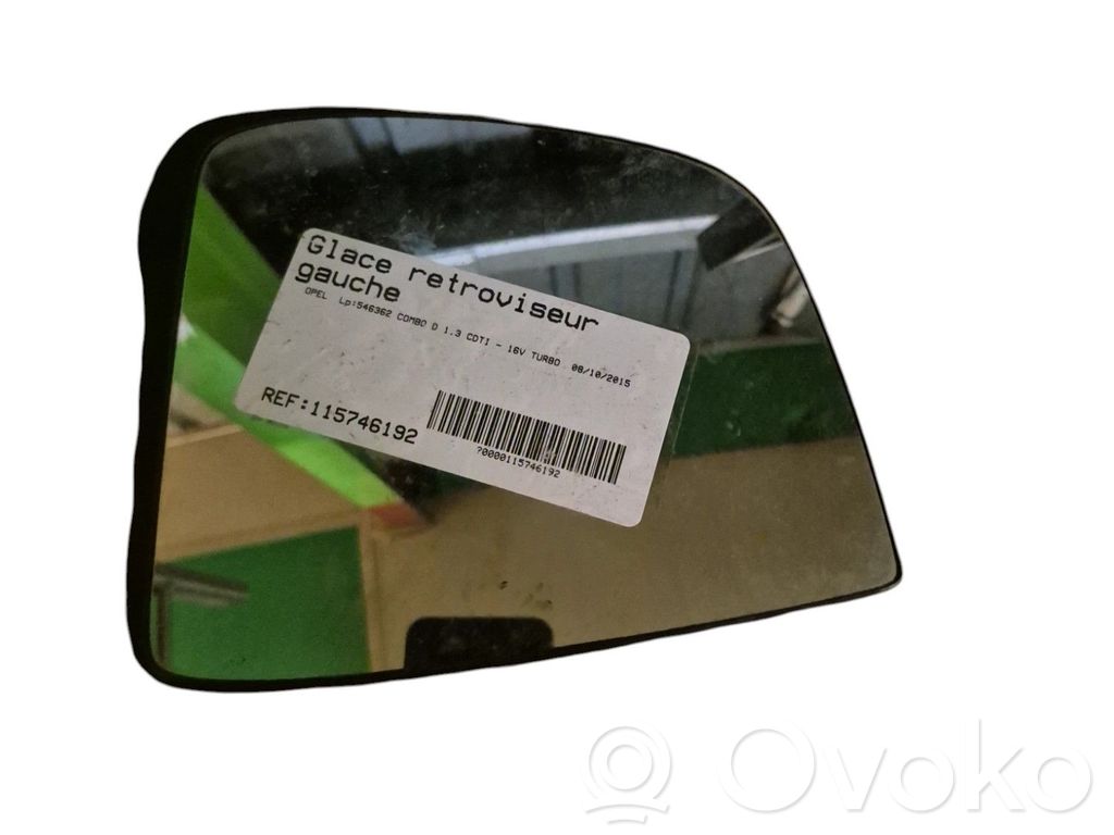 Opel Combo D Wing mirror glass 