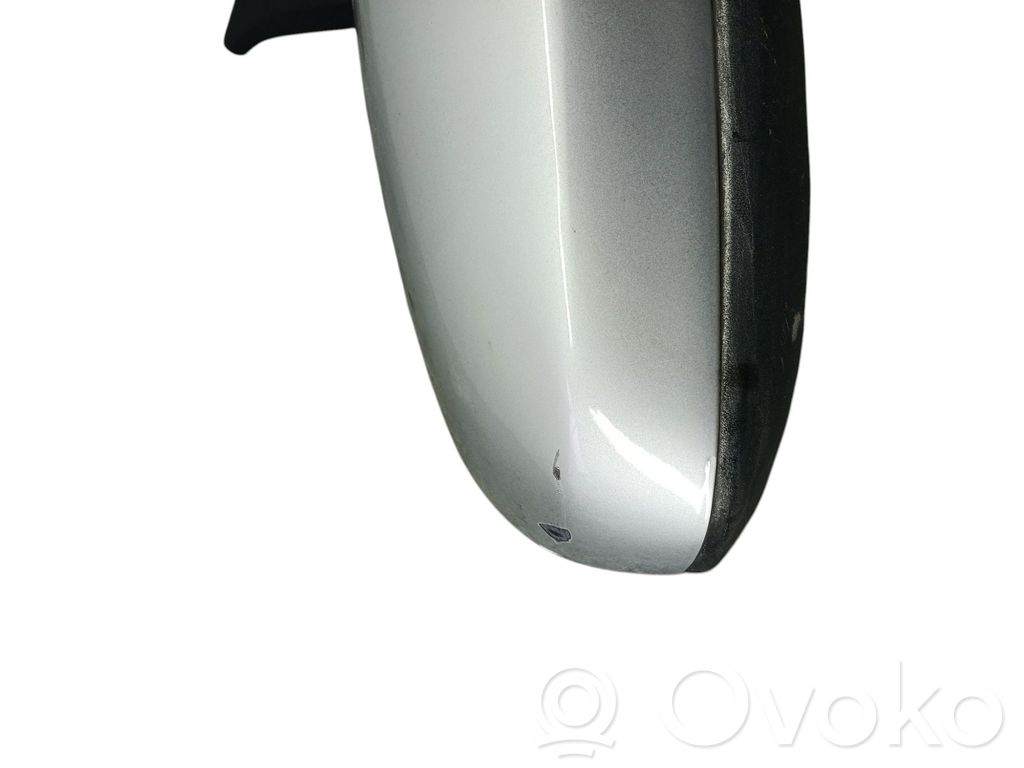 Spogulis (mehānisks)   B000780880