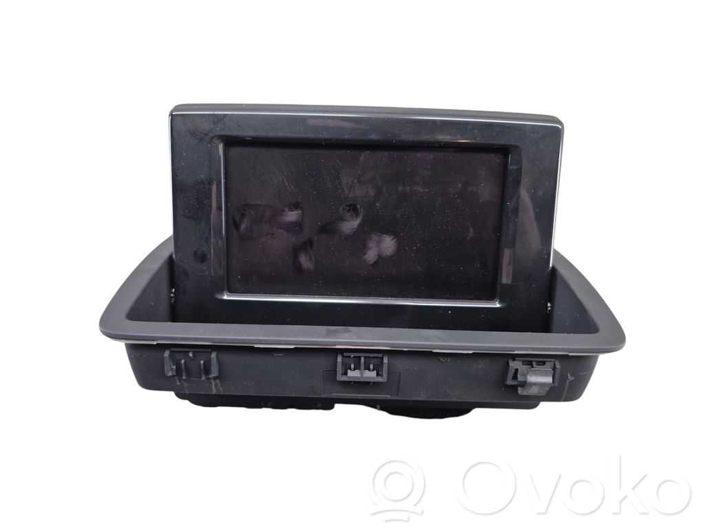 Audi Q3 8U Screen/display/small screen 