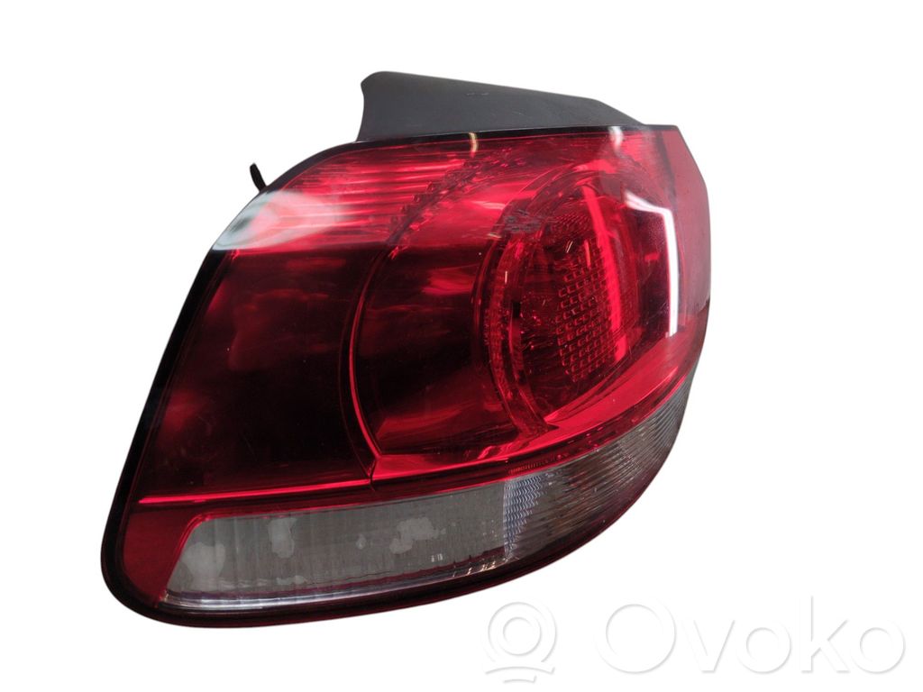 Lampa tylna   5K0945096E