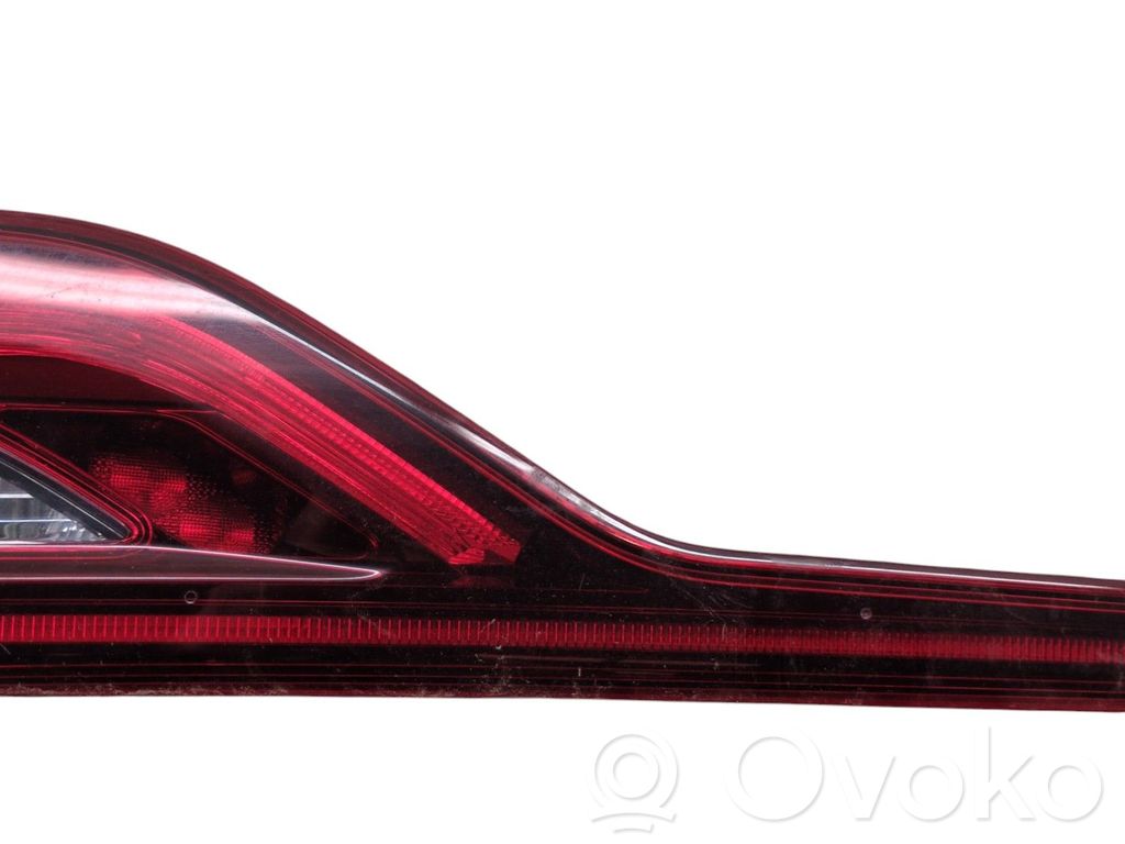 Renault Talisman Tailgate rear/tail lights 