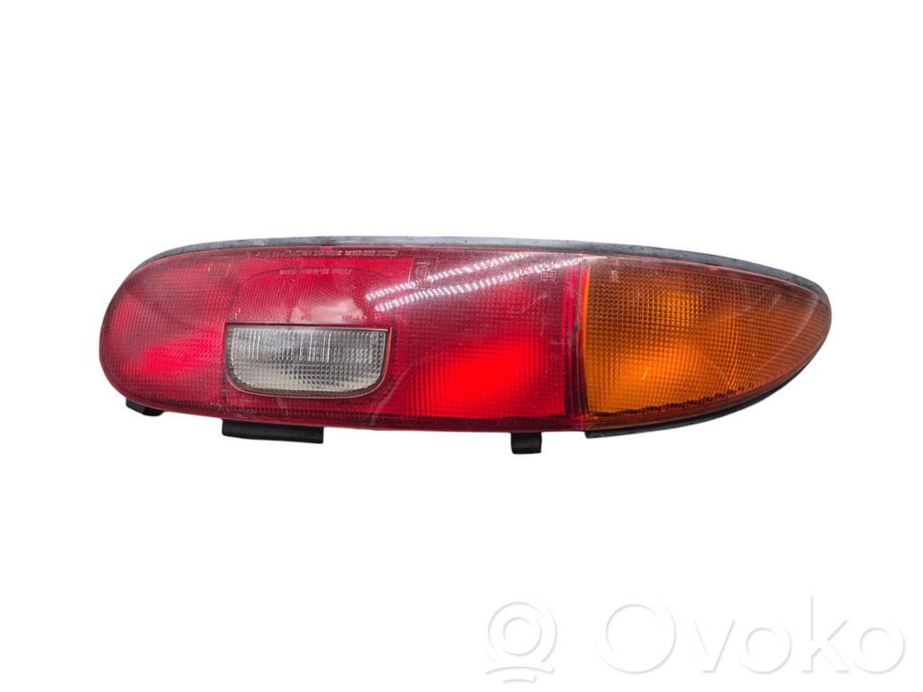 Luz trasera/de freno   EA3151180C