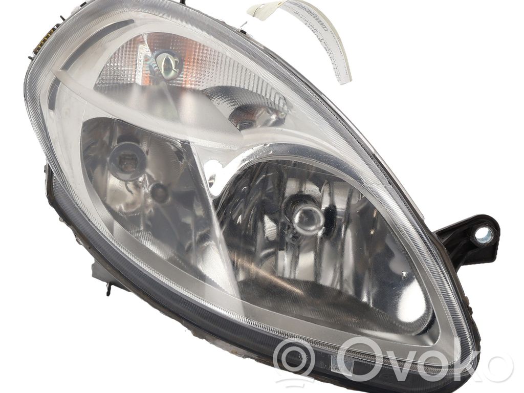 Scheinwerfer   51820766