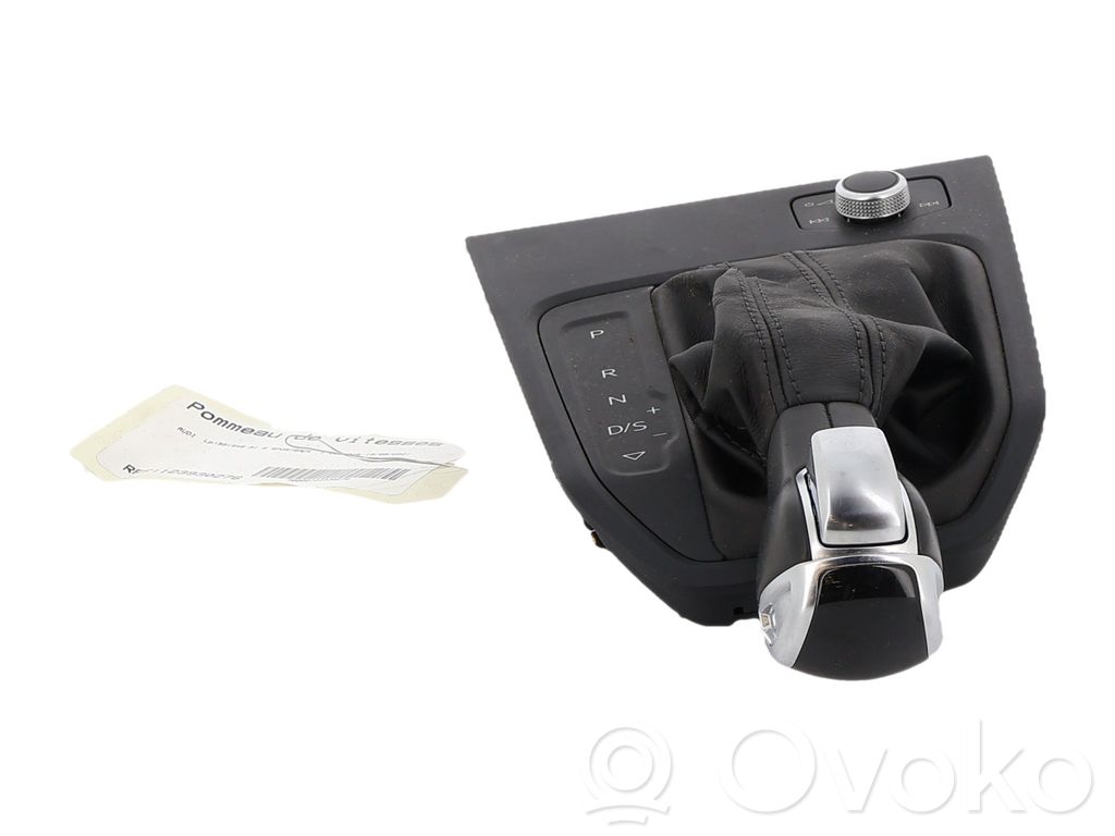 Audi A1 Rivestimento in pelle/manopola della leva del cambio 