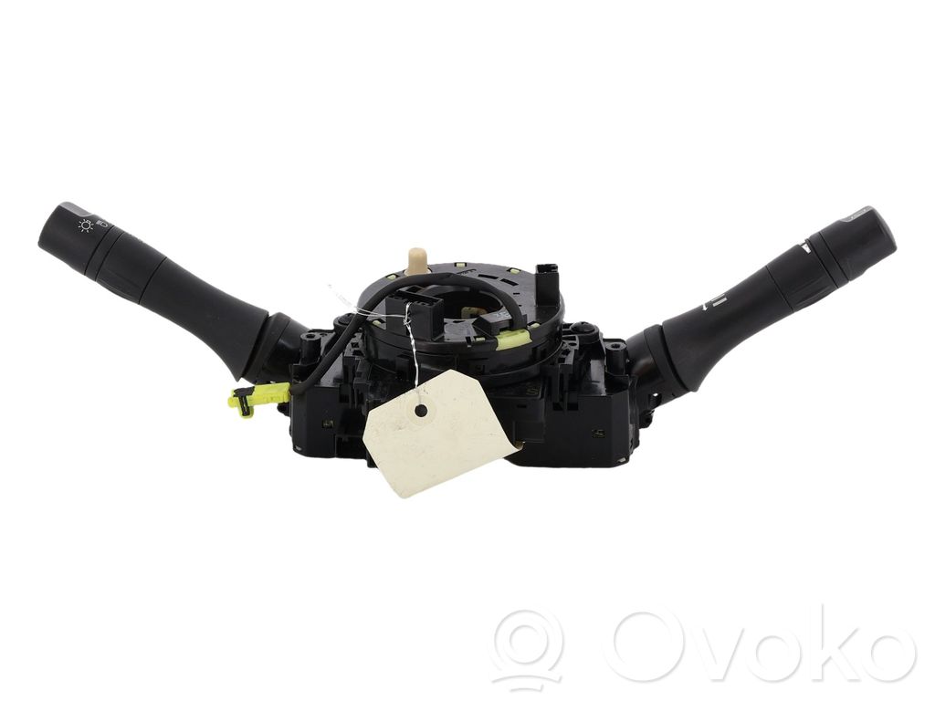 Nissan Juke I F15 Leva/interruttore dell’indicatore di direzione e tergicristallo