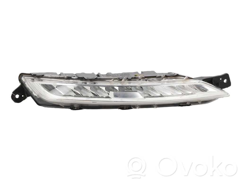 Citroen C4 II Picasso Proiector lumini zi LED 