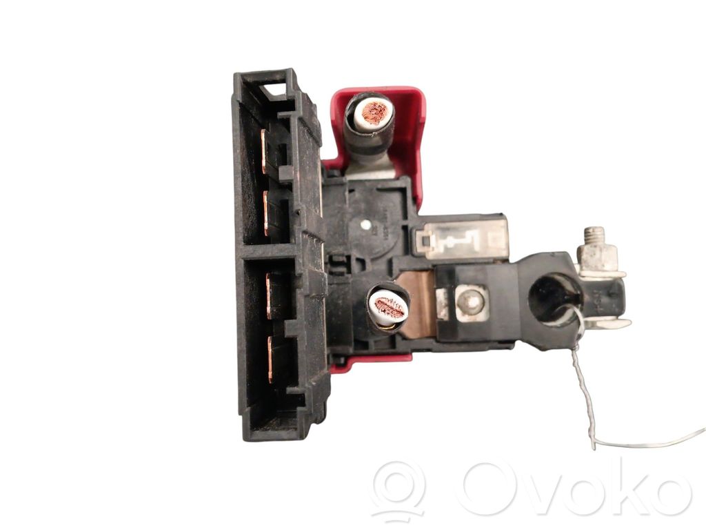 Boîte à fusibles   3281068L10