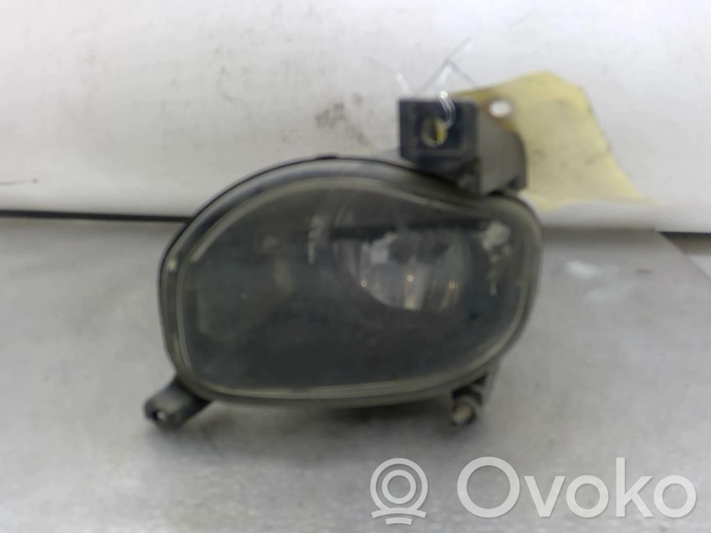 Toyota Avensis T250 Światło przeciwmgłowe przednie 