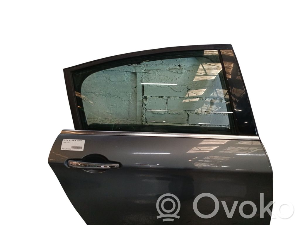 Puerta trasera   00009008R8