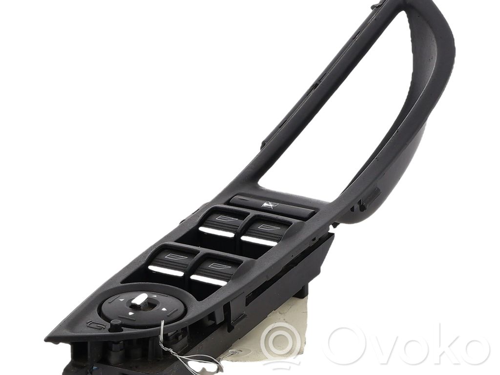 Electric window control switch   2033142