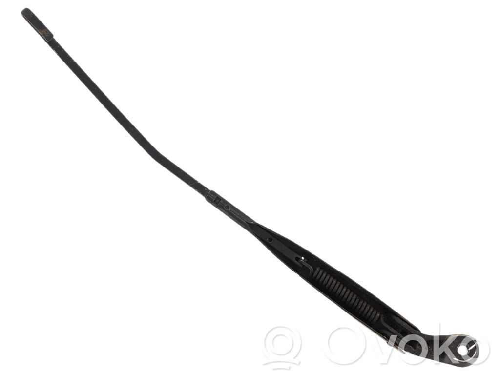Front wiper blade arm   1670715