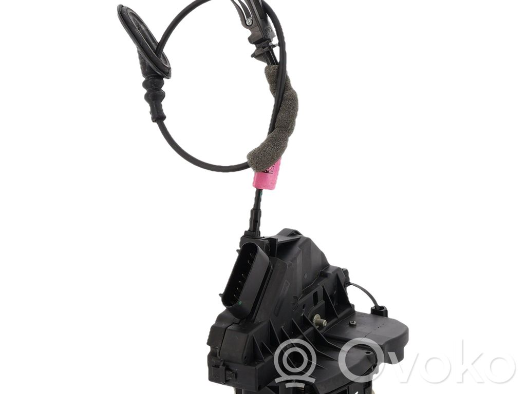 Cerradura de puerta delantera   2236896