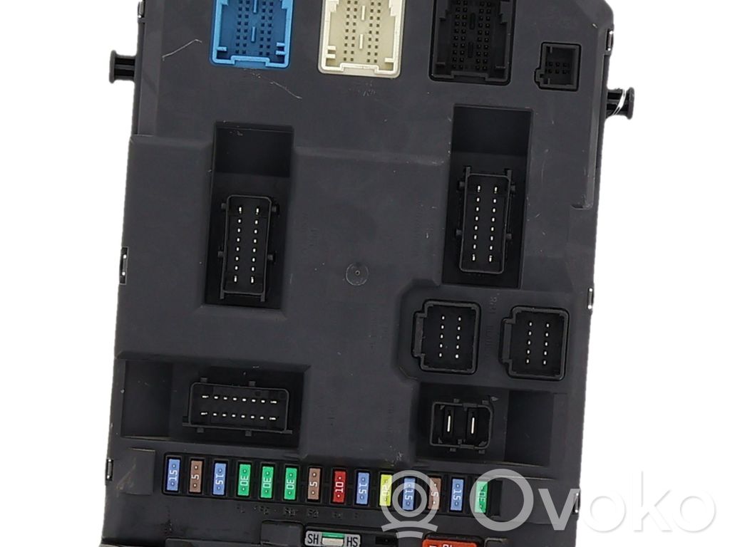 Unidad de control del BSM   9664983080