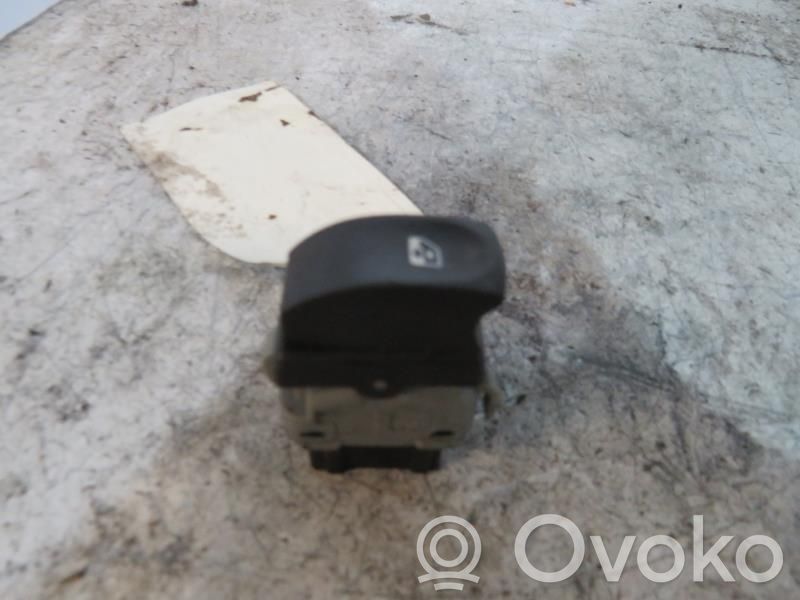 Renault Modus Electric window control switch 