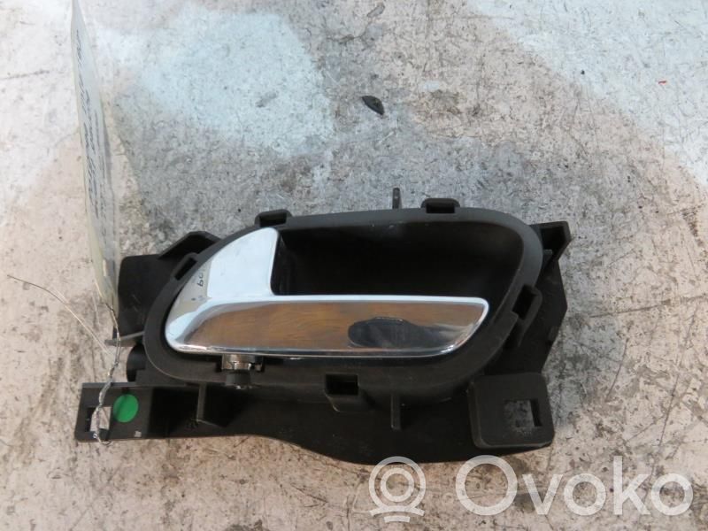 Citroen C4 I Manecilla interna puerta delantera 