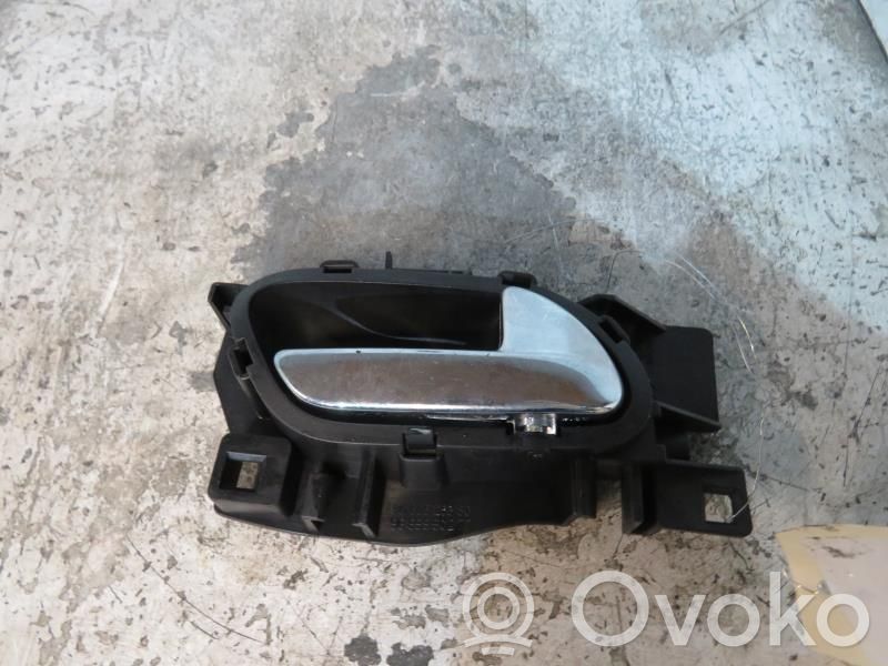 Manecilla interna puerta trasera   9144C8