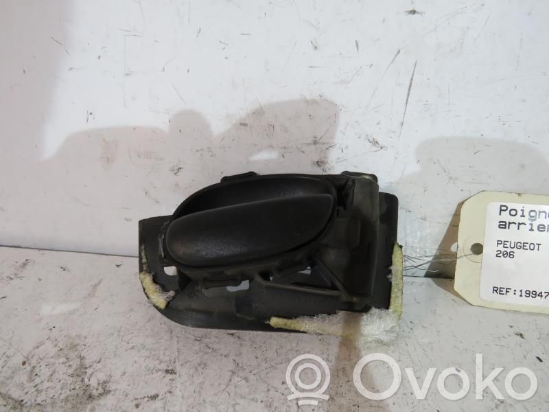 Peugeot 205 Manecilla interna puerta trasera 
