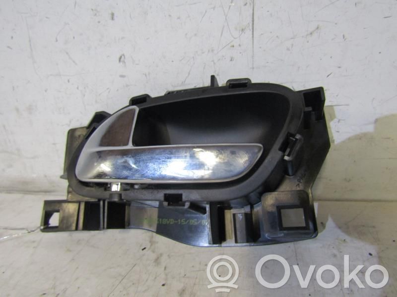 Manecilla interna puerta trasera   00009143L9
