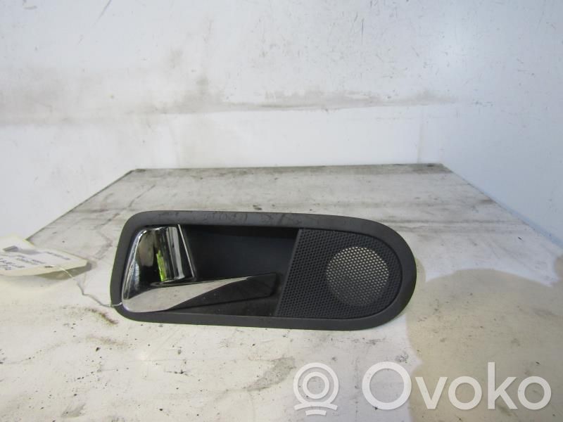 Manecilla interna puerta trasera   7M3837113D75R