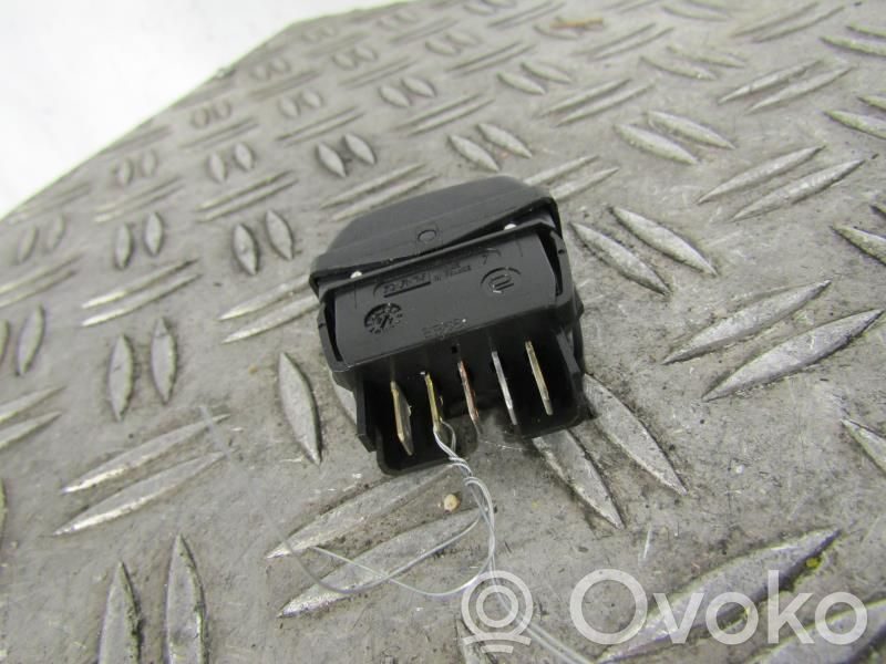Interruptor del elevalunas eléctrico   6552TA