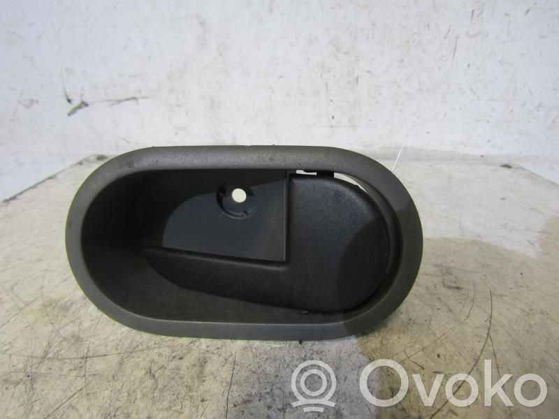 Manecilla interna puerta delantera   1220157