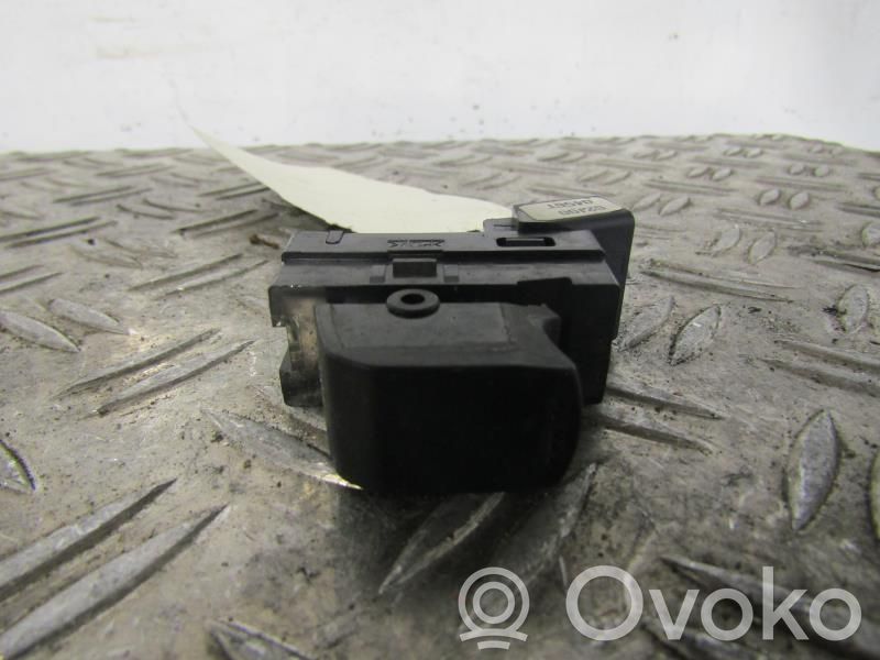 Suzuki SX4 Interruptor del elevalunas eléctrico 