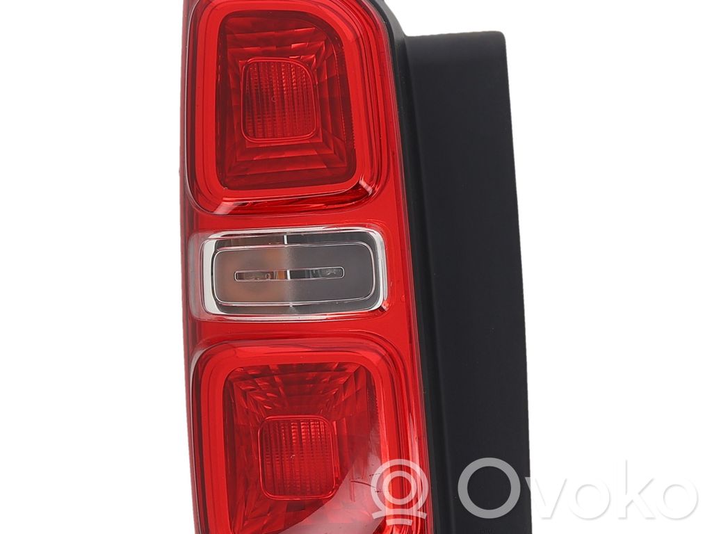 Citroen Jumpy Feux arrière / postérieurs