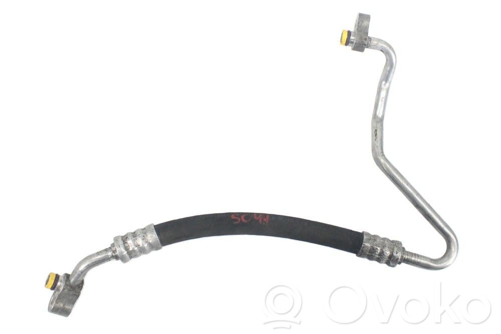 BMW 5 E60 E61 Ilmastointilaitteen putki (A/C) 