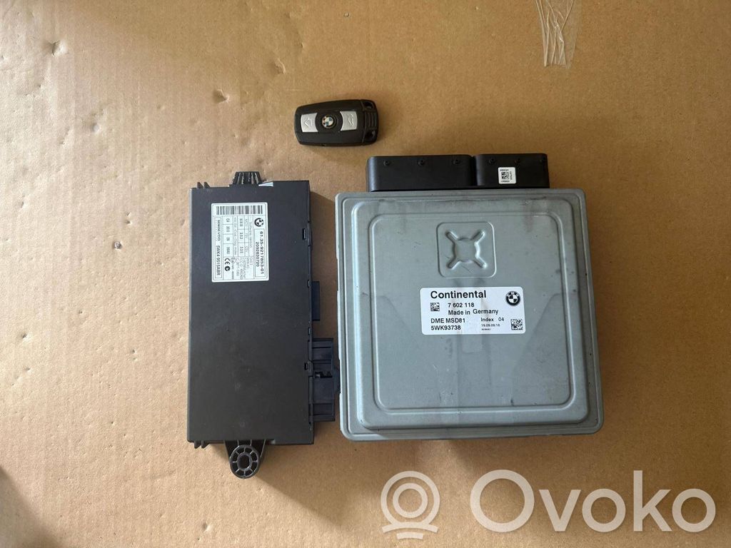 BMW 3 E90 E91 Engine control unit/module 