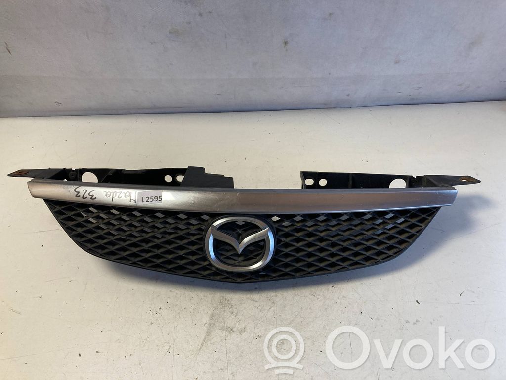 Grille de calandre avant