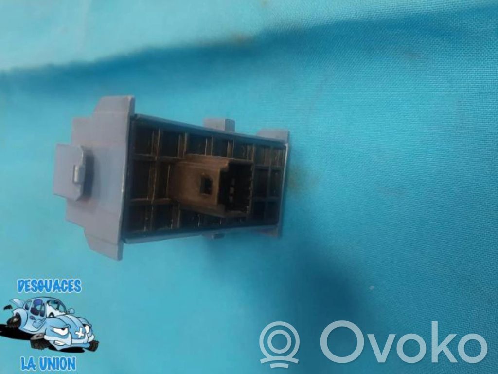 Electric window control switch   30170686,30170686