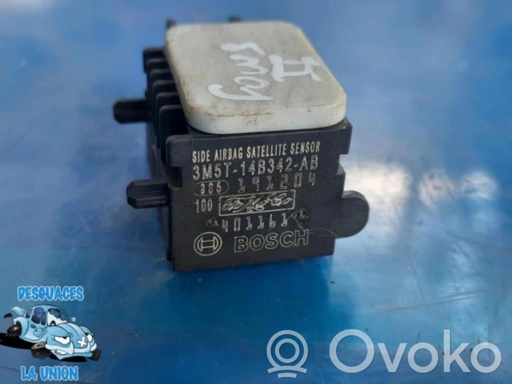 Sensor