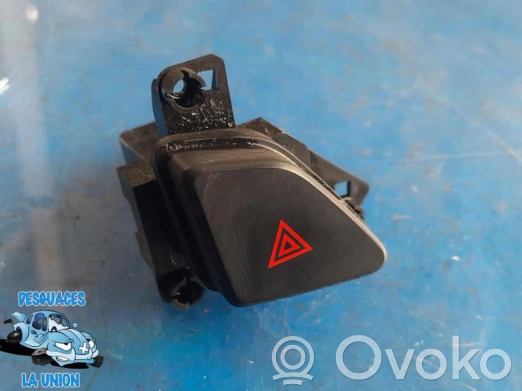 Botón interruptor de luz de peligro   70810J