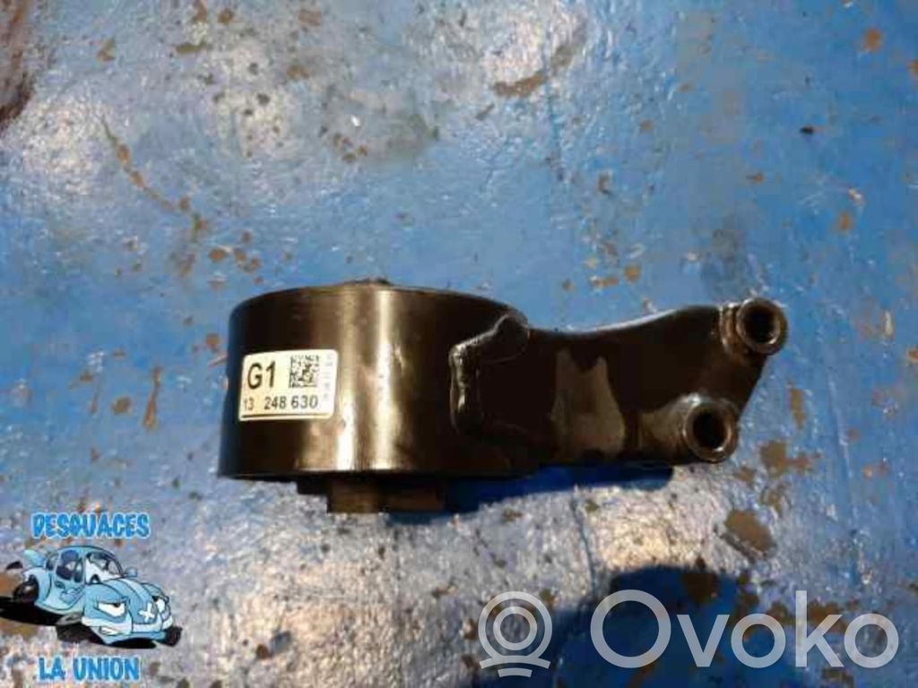 Engine mounting bracket   13248630,13248630