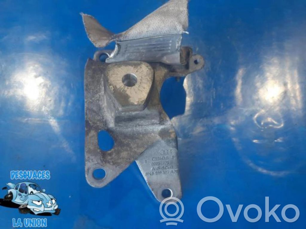 Audi A5 8T 8F Engine mount bracket 