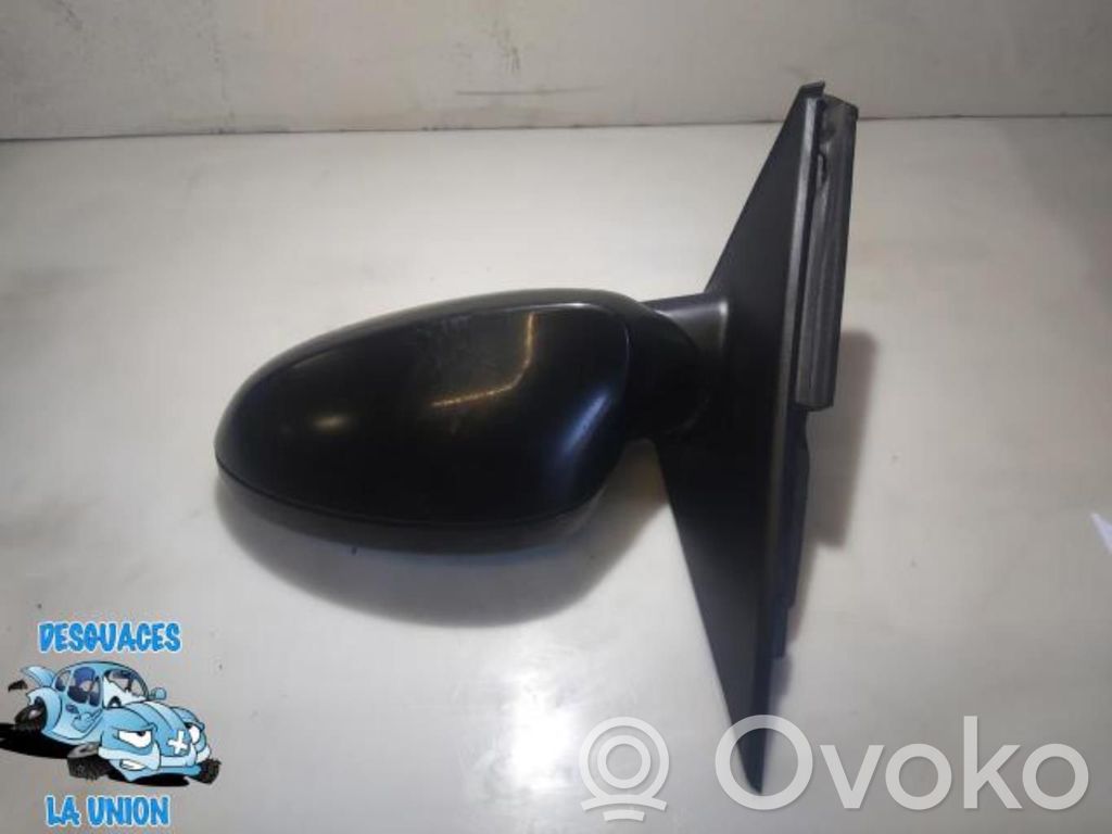 Veidrodėlis (elektra valdomas)   010803