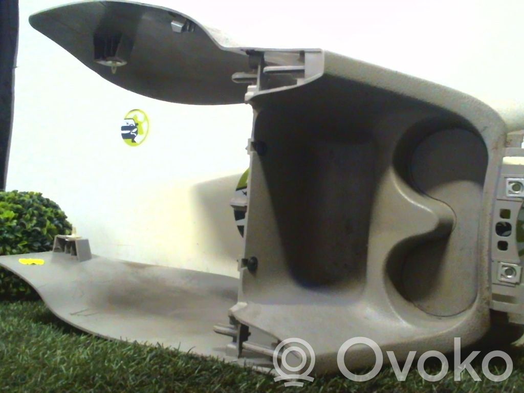 Renault Modus Centrinė konsolė 