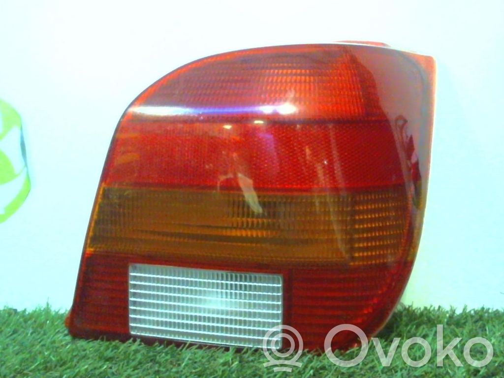 Ford Fiesta Lampă spate în caroserie