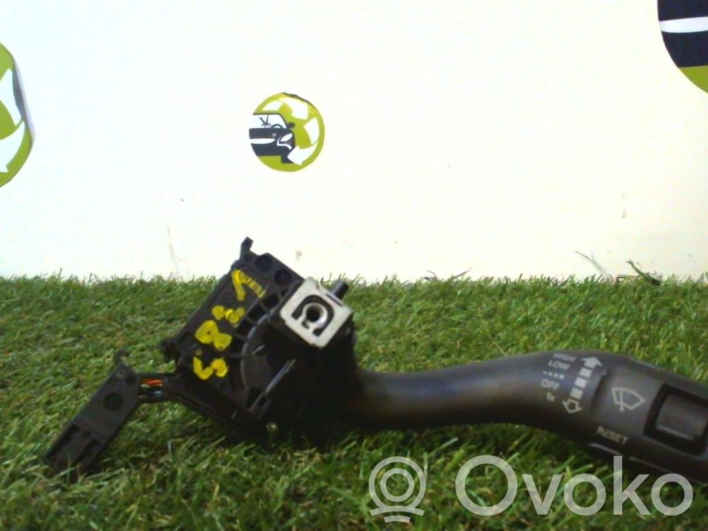 Audi A3 S3 8P Boutons / interrupteurs volant 