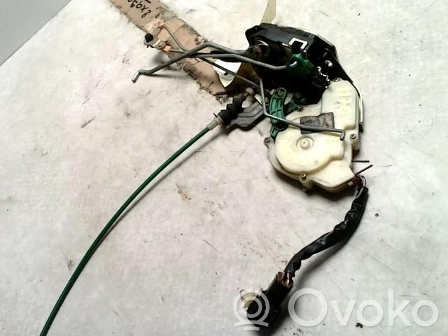 Etuoven lukko