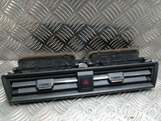 Seat Arona Dysze / Kratki nawiewu deski rozdzielczej 