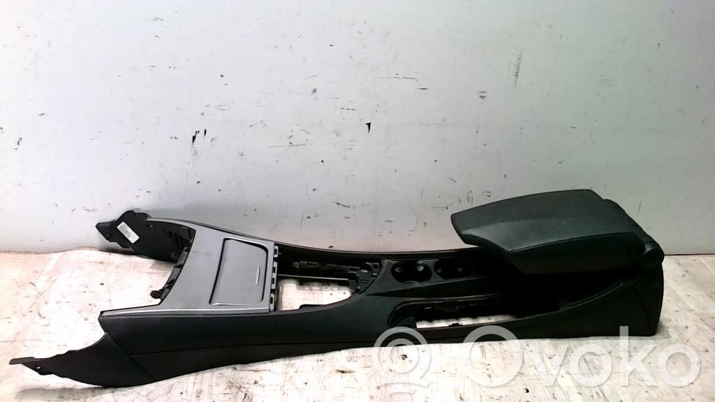 BMW 1 E81 E87 Center console 