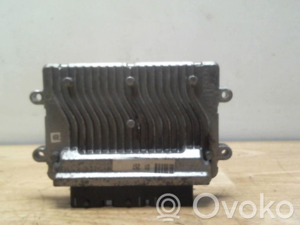 Peugeot 1007 Engine control unit/module 