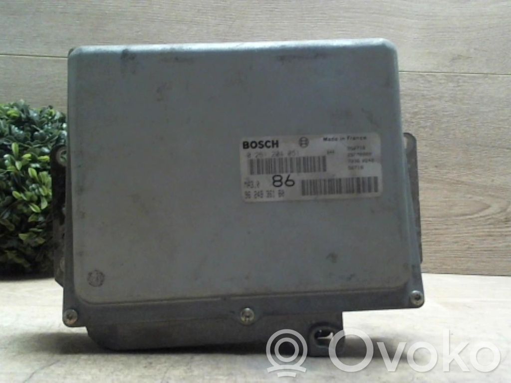 Peugeot 106 Unidad de control/módulo del motor 