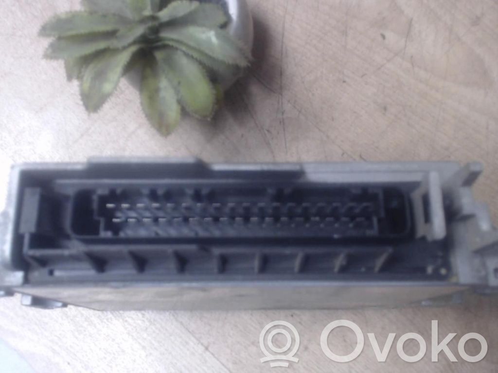 Renault Twingo I Unitate/modul de control motor 