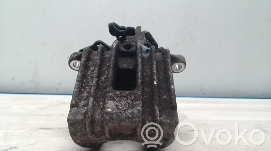 Volkswagen Polo III 6N 6N2 6NF Tylny zacisk hamulcowy