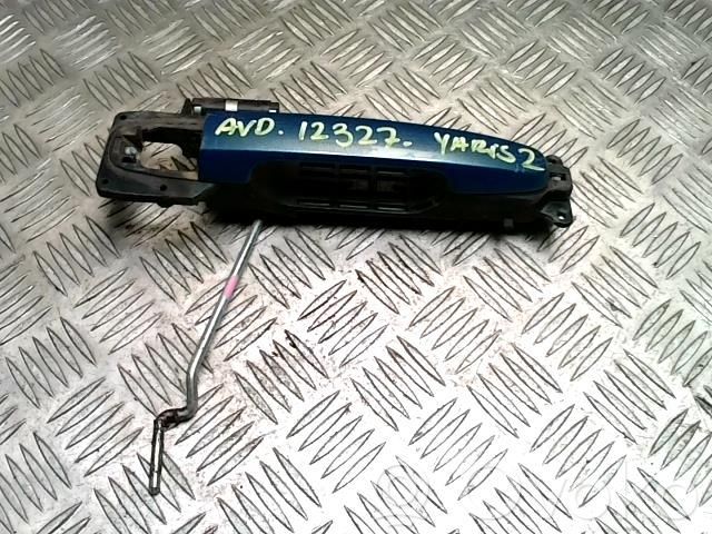 Manecilla externa puerta delantera   692110D070,692110D070
