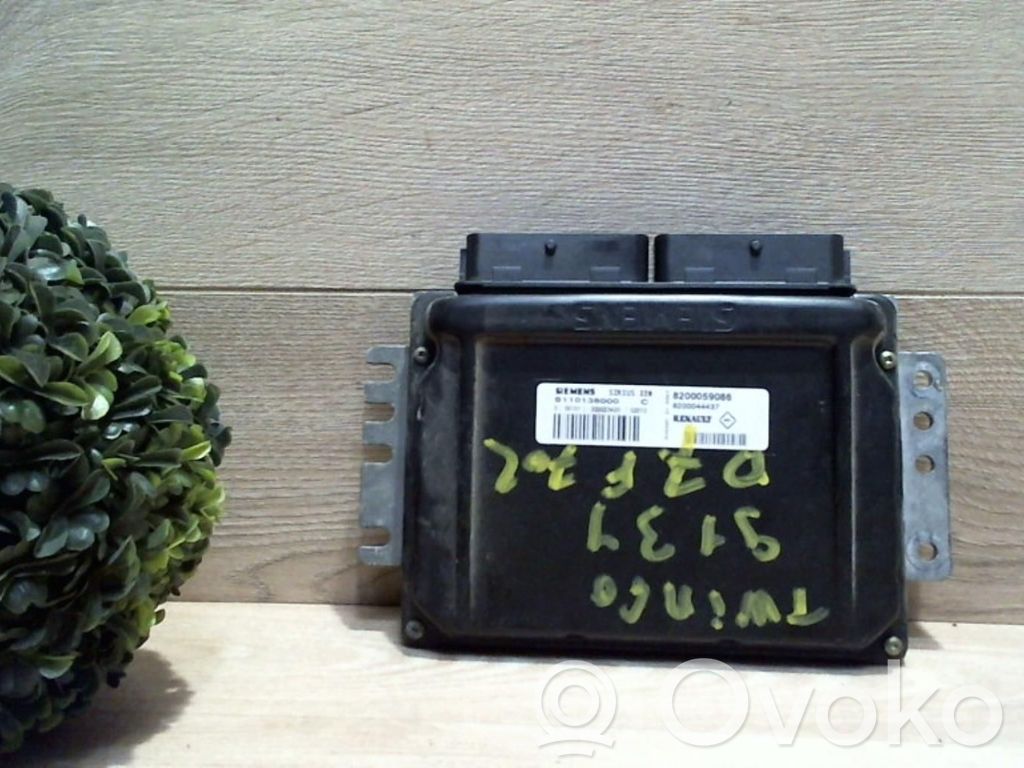 Renault Twingo I Unitate/modul de control motor 