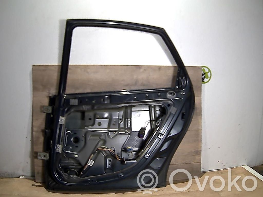 Puerta trasera   9008F4,9008F4